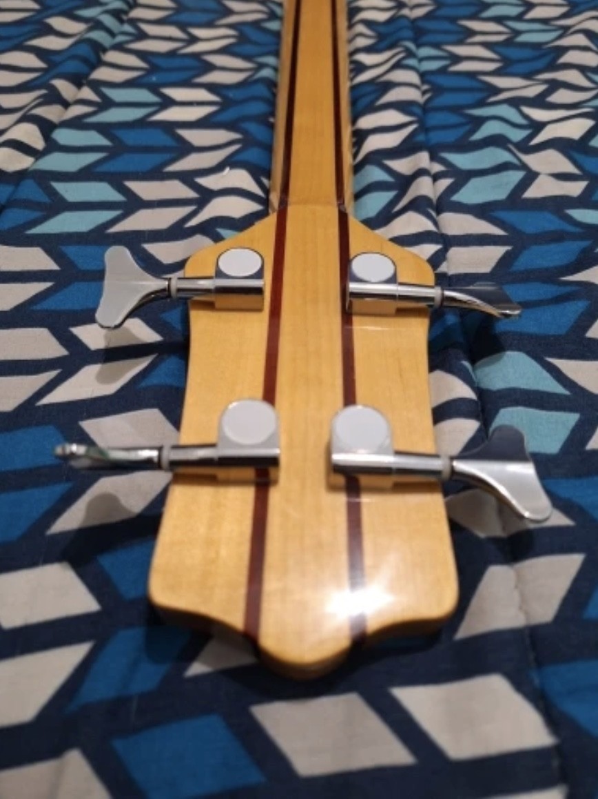 Custom WAL Style 4 Strings Electric Bass Accept Bass and Guitar OEM