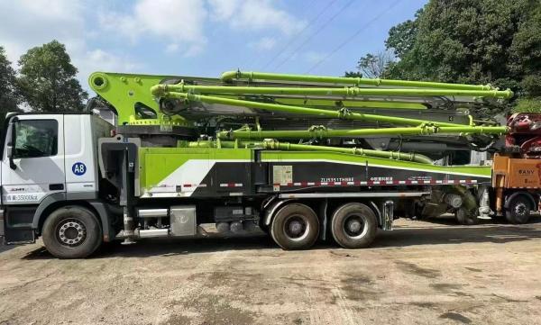 Mercedes Benz Chassis 2020 Zoomlion 52m Concrete Pump Truck with Concrete Boom