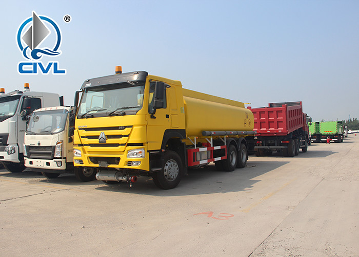 SINOTRUK HOWO OIL TANK Truck 6 X 4 371HP 12.00R20 Radial tire 20-50T Capacity with OIL PUMP
