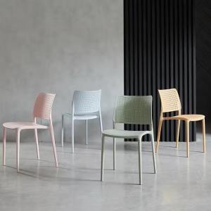 Quality Stackable Outdoor Dining Chair in Colorful PP Plastic Material for Modern Home Furniture W41.5*L55*H79 *SH45.5cm wholesale