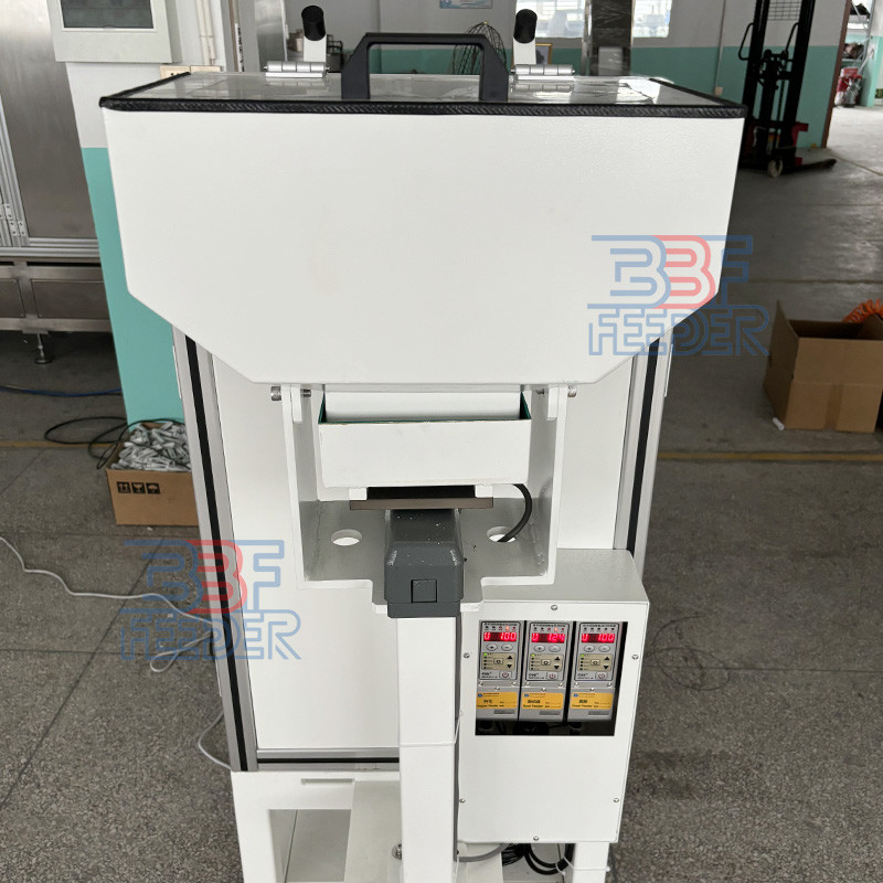 Metal Parts Vibratory Bowl Feeder Double Hopper Vibrating Disc Feeder