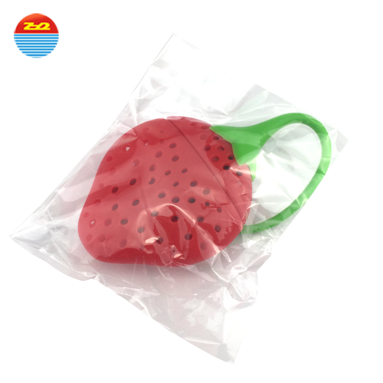 Non-toxic health practical Pretty to-go Unique soft food grade mini fruit shaped fancy silicone strawberry tea infuser