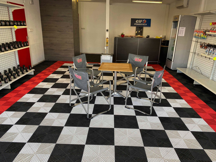 Rib Industrial Interlocking Floor Tiles 18mm Polypropylene Garage Flooring