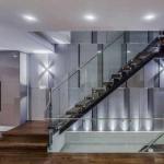 American Standard Stair Single Mono Steel Beam Steel Glass Railing Wood Step
