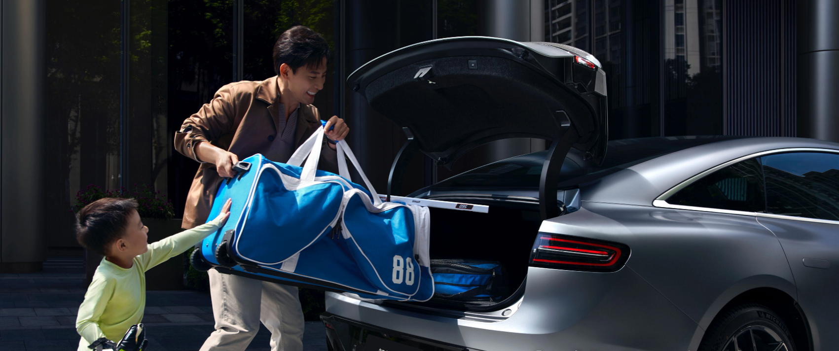 High Speed Pure Electric Chery Luxeed S7 ev Car Customized for Your Customer Requirements