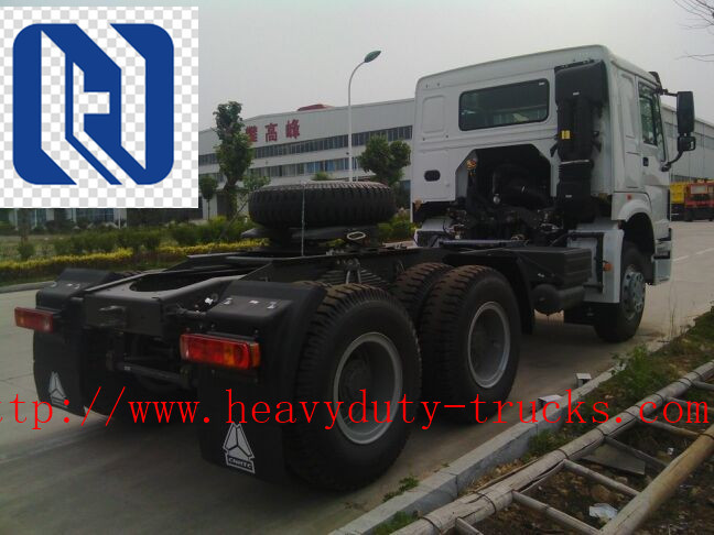 Howo Sinotruk ZZ4257N3247W 6X4 371HP Diesel Tractor Truck Trailer Trucks