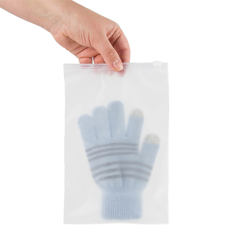 Sealing Handle Zipper Top Frosted Plastic Bag for Eco-Friendly Fabric Clothing Packaging