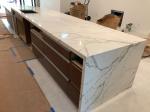 125"×65" Polished Quartz Stone Countertops For Home Decoration