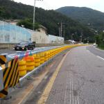Roadway Safety Yellow EVA Rotary Barrier Anti-Corrosion Guardrails With