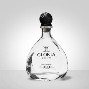Quality Oval Shaped Glass Whiskey Flask 100ml 500ml With Wooden Cork Glass Closures wholesale