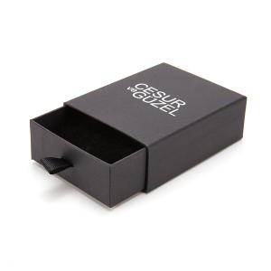 Quality Essential Oil Cosmetic Packaging Black Cardboard Gift Boxes 3 Ply B Flute Corrugated wholesale