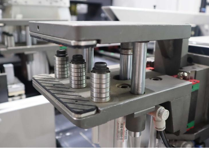 Artificial Board CNC Boring Machine For Wood Hole Cabinet Panel Furniture