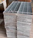 Silver Serrated Flat Bar Catwalk Steel Bridge Grating Walkway for Industrial