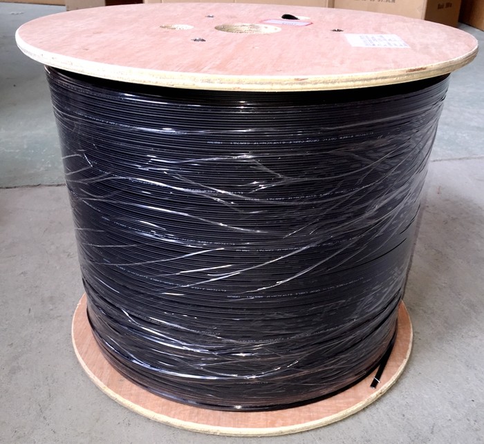 GJXH G657A1 FTTH Indoor Fiber Optic Cable Bow Type Wooden Drum 2000m