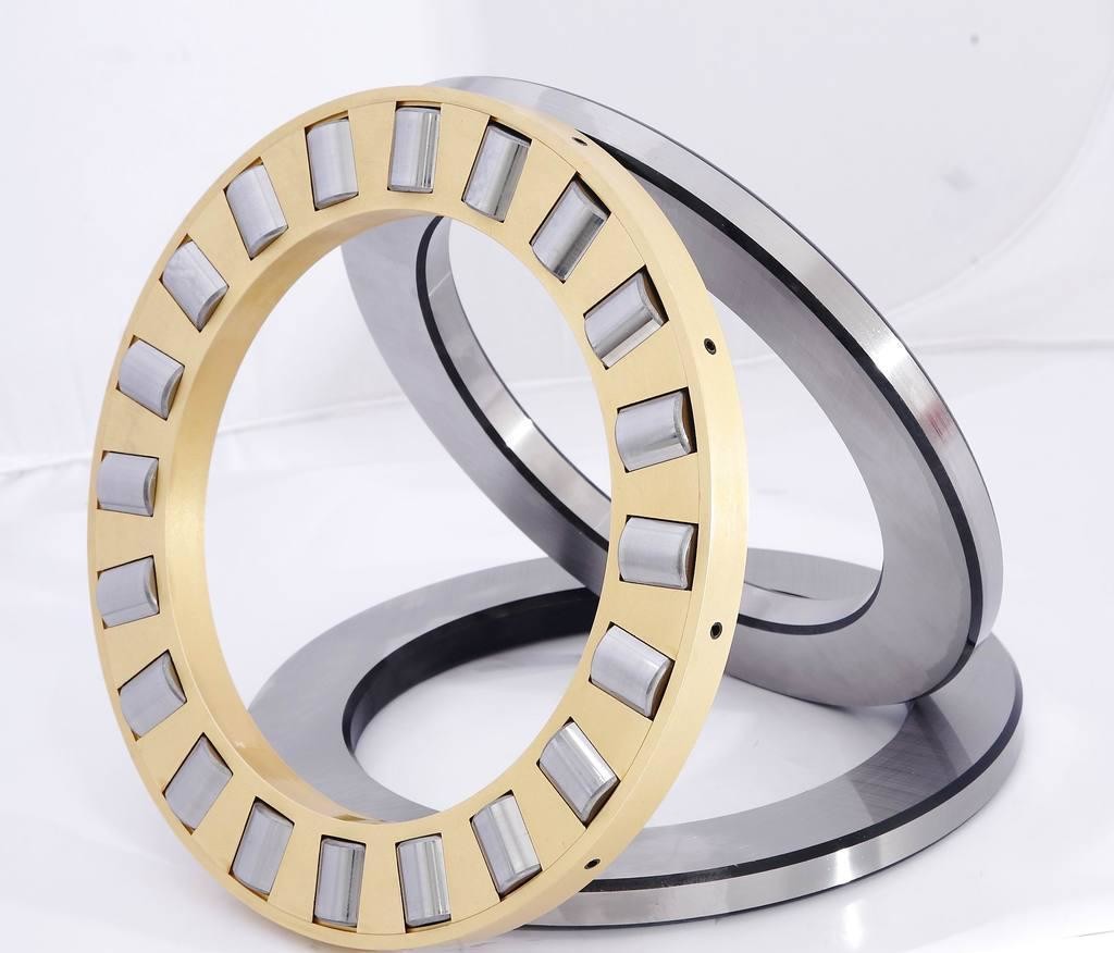 81240M Anti Rust Thrust Washer Bearing , P6 Needle Roller Thrust Bearing