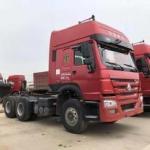 Tubeless Tire Design Used Sinotruk HOWO 371 Truck Head Tractor Dump Truck at