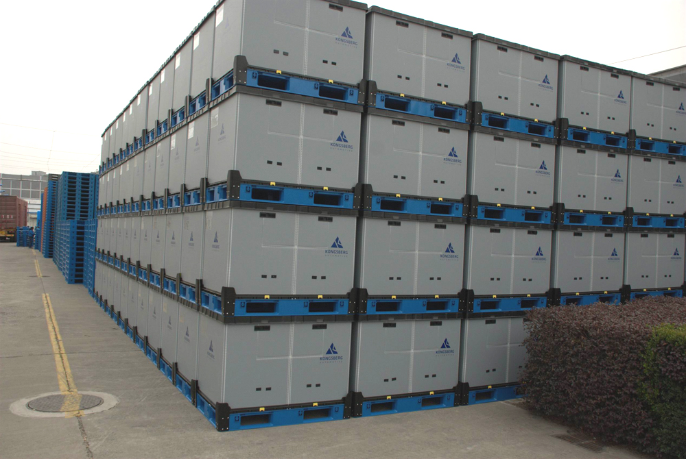 Solid Heavy Duty Plastic Pallet Sleeve Pack Box With Lid Single Faced Design Structure