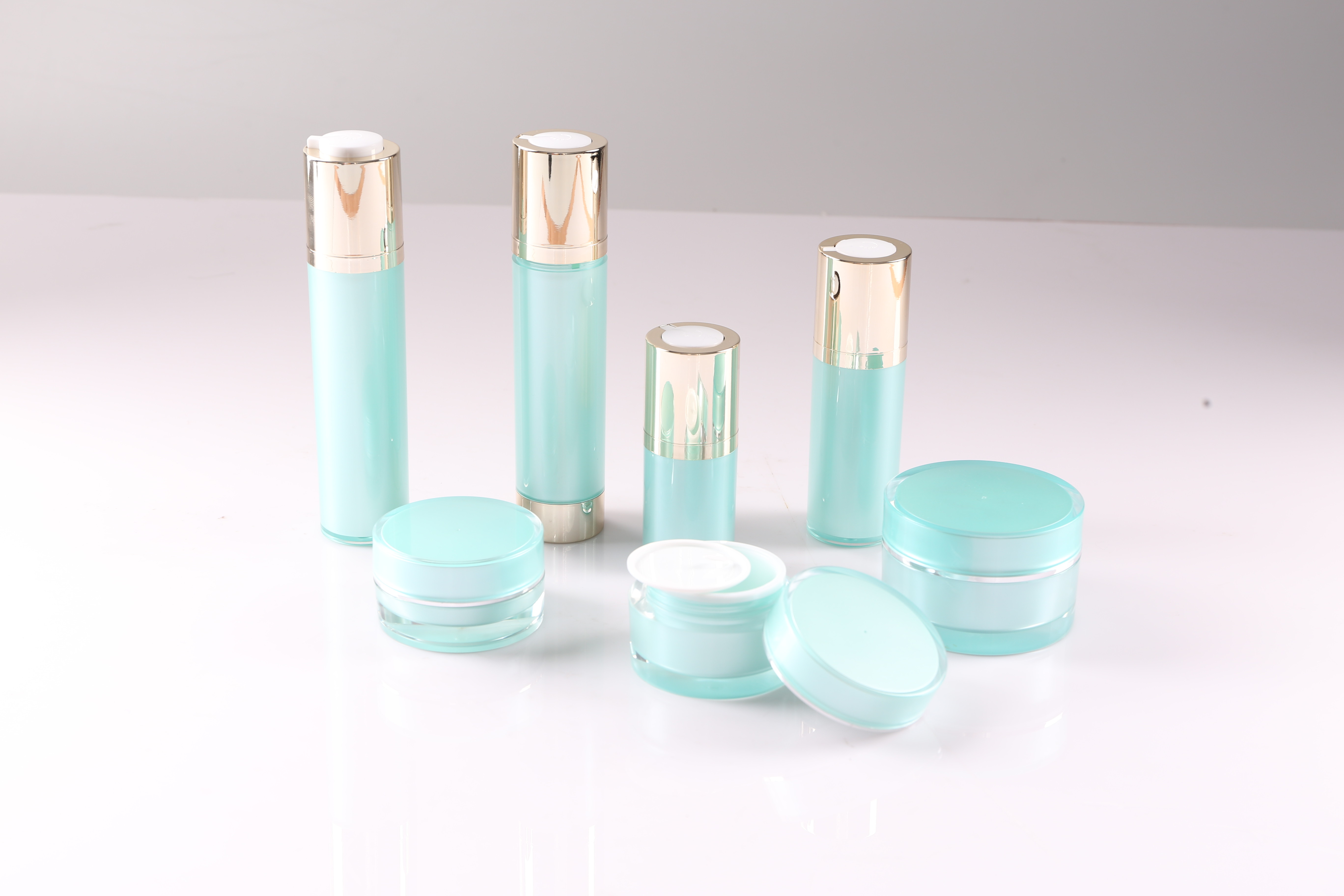 50g Luxury Purple Cosmetic Packaging Set Acrylic Cosmetic Cream Jar And Bottle