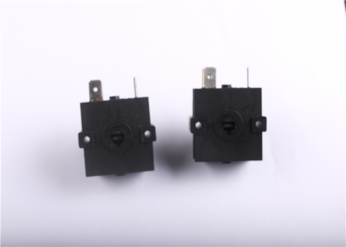 IP65 Waterproof Mini Rotary Switch 3 Position 3A 5A 12VDC For Electric Fan