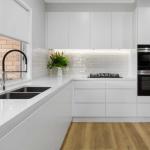 Italian Kitchen Furniture Design Solid Wooden Kitchen Cabinets with Melamine