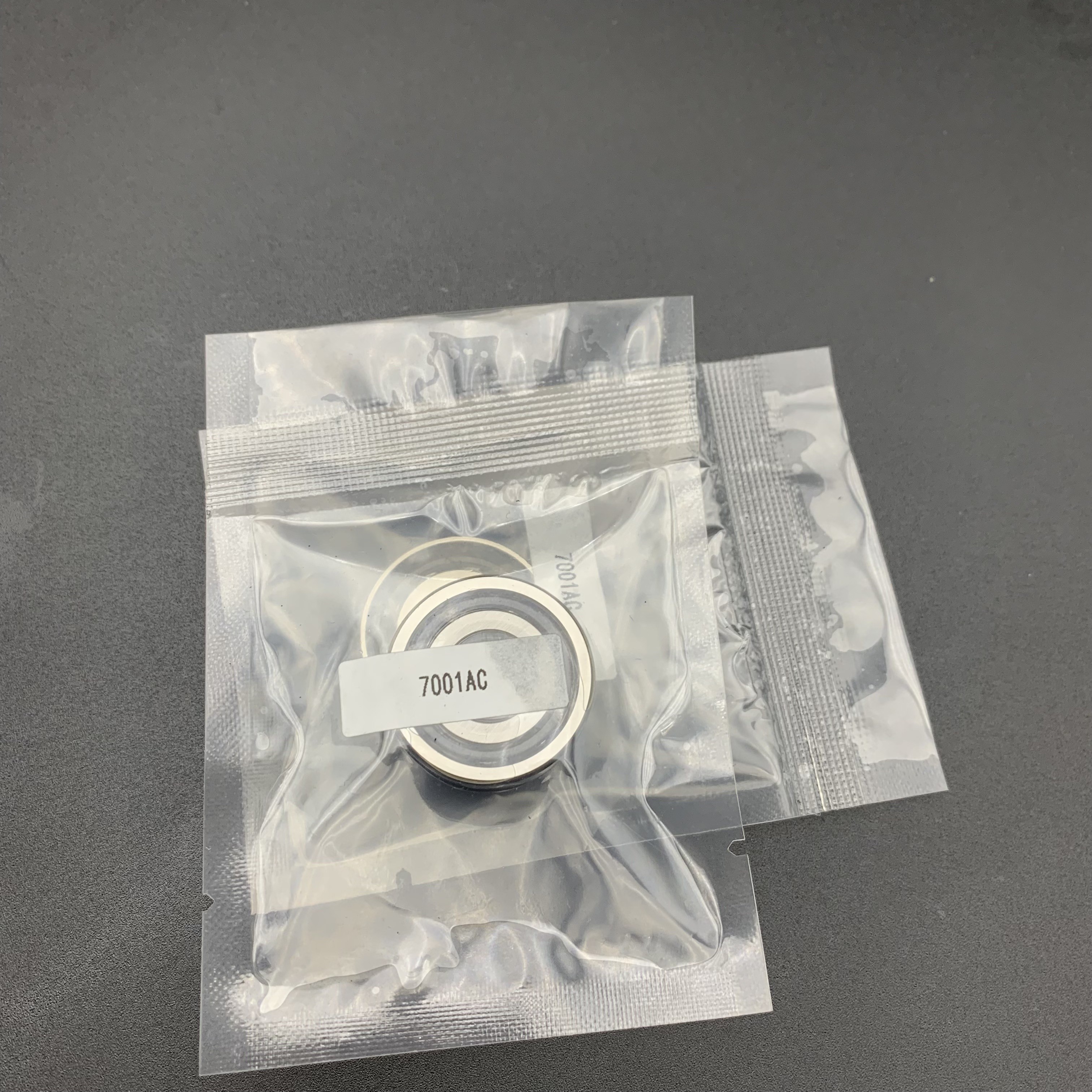 7001C-2RZ Spindle Bearing 12x28x8 For Precision Instruments