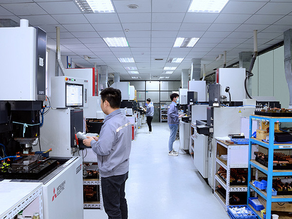 SCM435 High Precision Wire Cutting Mould Parts , TOP JAW Mould Parts