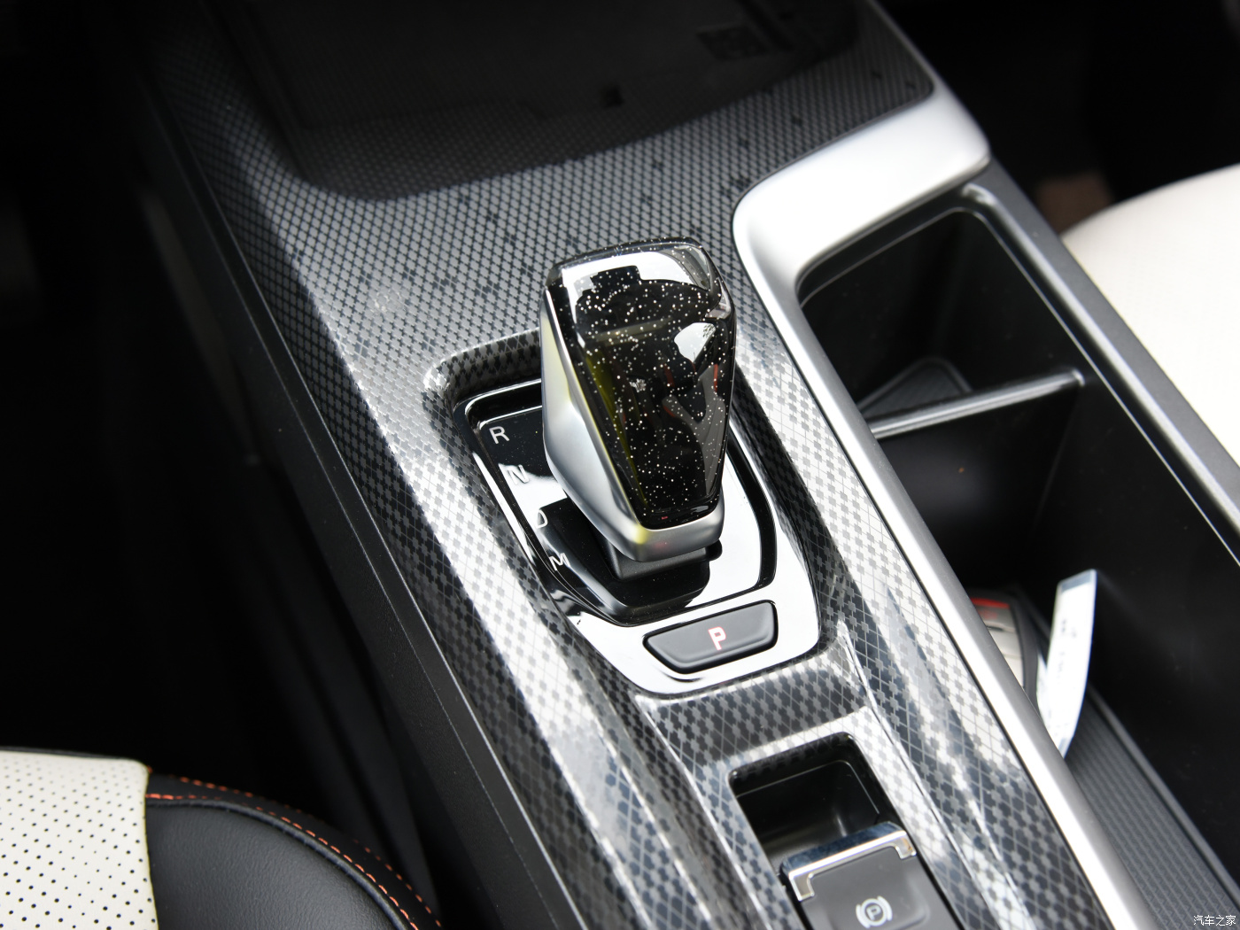 HAVAL Chitu Large Off Road Petrol Vehicle TPMS and Electric Steering System for Long-lasting Durability