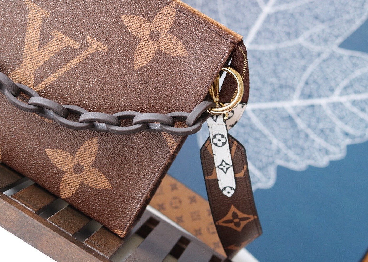 M47547 Wash Bag Monogram Carvas And Genunie Leather Luxury Chain Bag Make Up Cross-Body Bag