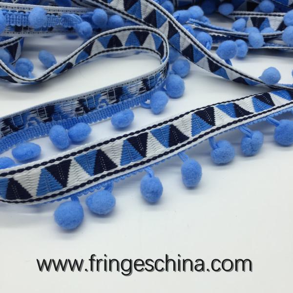 Machine producing OEM wholesale beautiful fabric drapery trimmings beaded pom