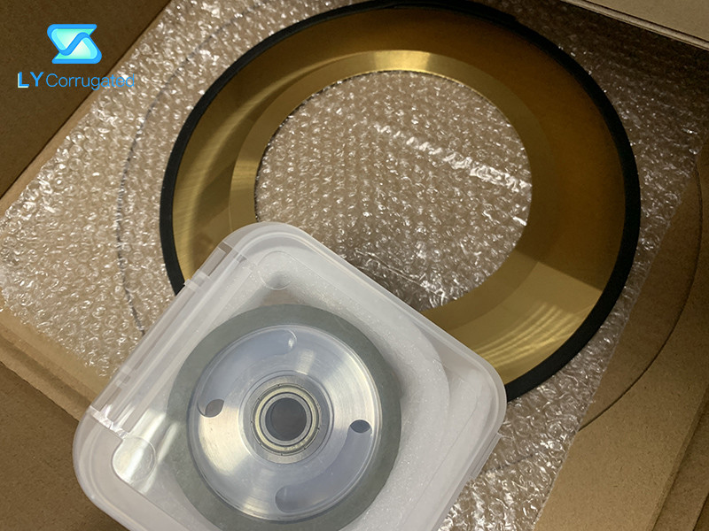 Golden Coated 230X135X1.1 Circular Tungsten Blade Round Knife For Fosber Corrugator