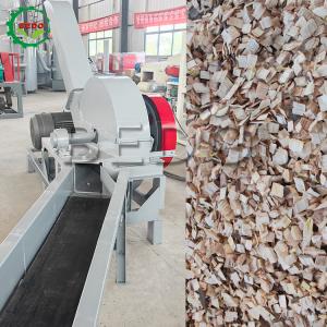 China 3-5t/h Capacity Electric Wood Chipper With Automatic Feed Conveyor on sale