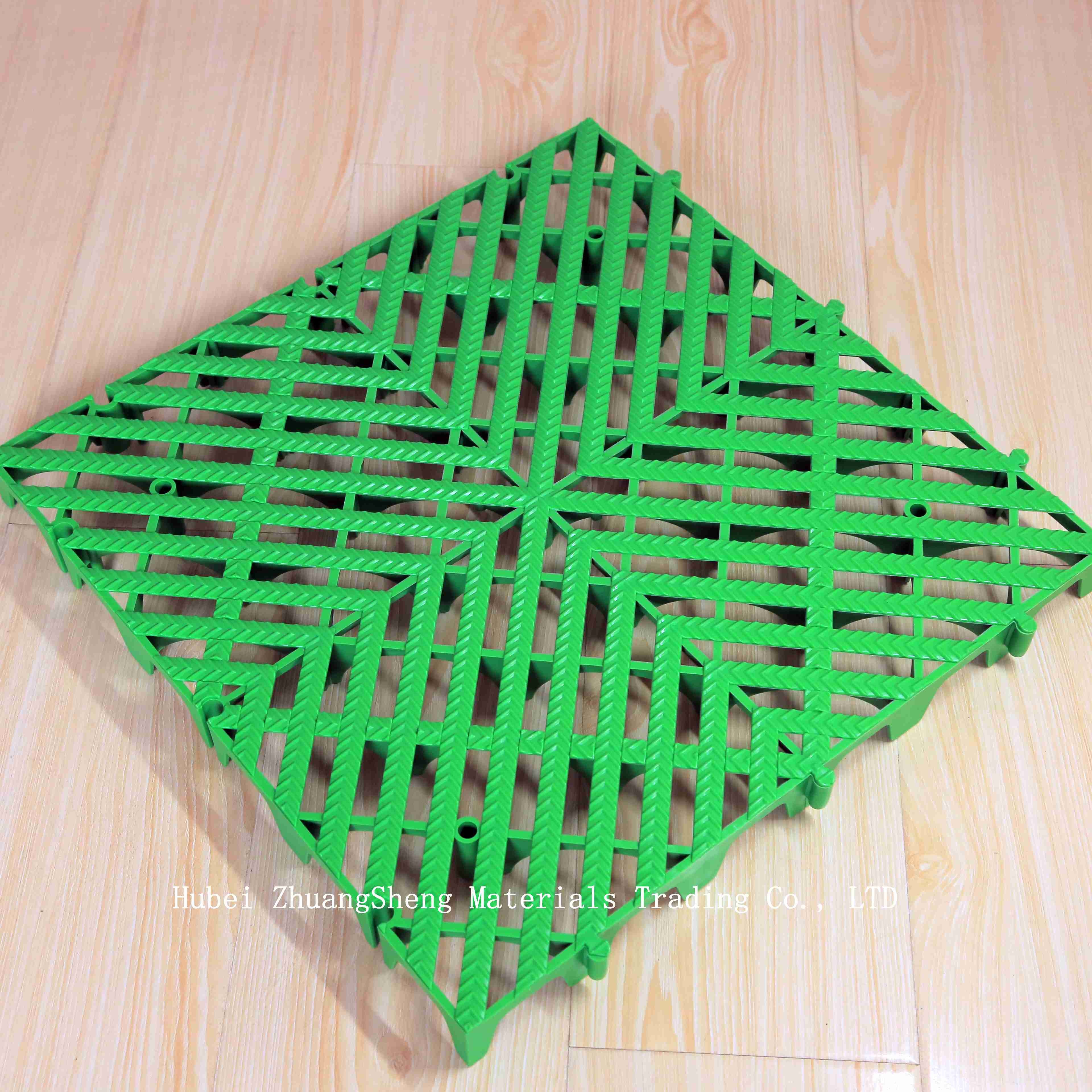 3.9mm Plastic Permeable Floor / Car Wash Grille Floor / Corrugated Plastic Floor Protection Sheets Board