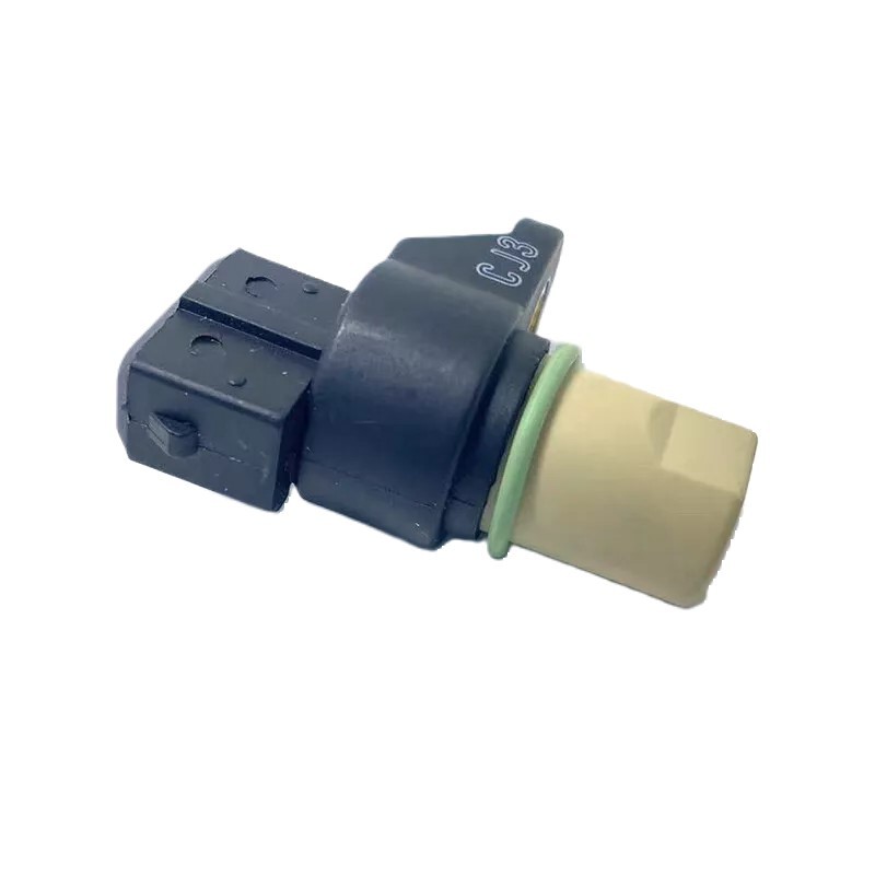 IP67 Crankshaft Position Sensor For HYUNDAI Elantra Tucson KIA Soul 39180-23500