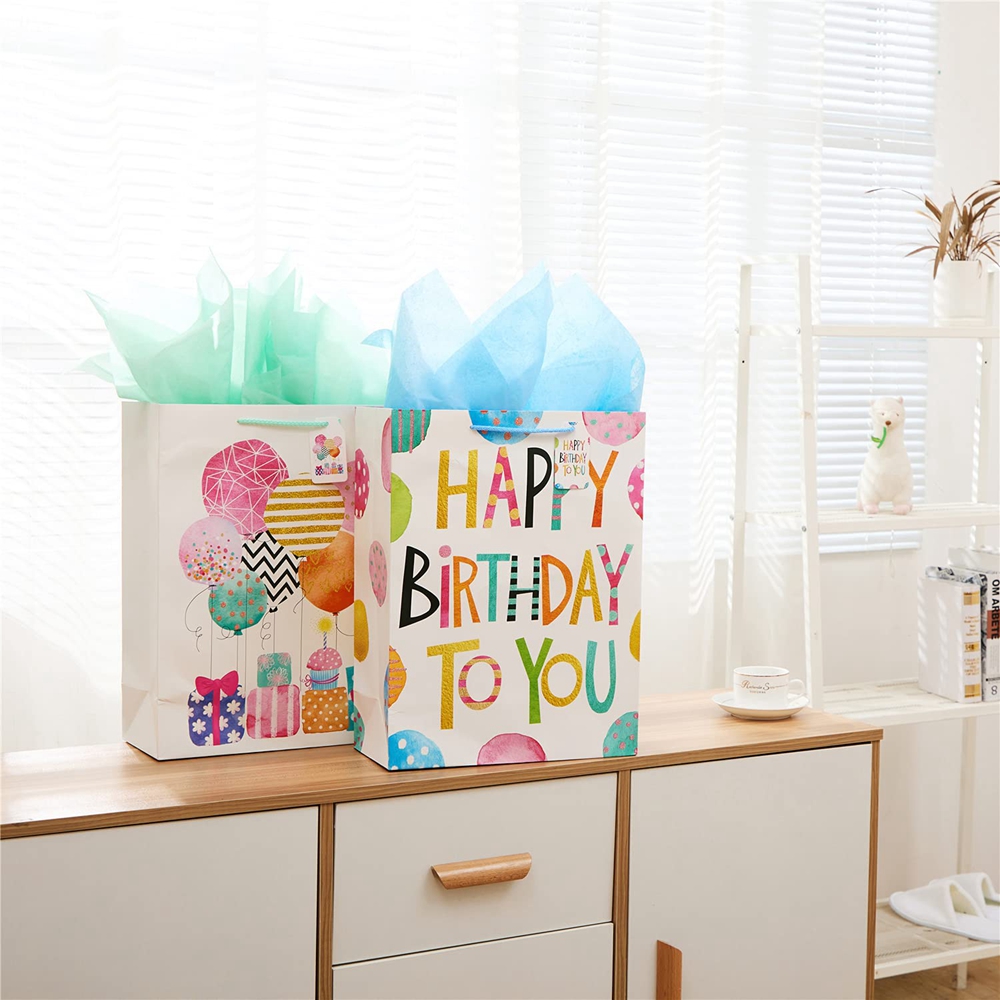 Low MOQ Kraft Paper Bag For Kids Birthday Gift With Customized Logo And Custom Color