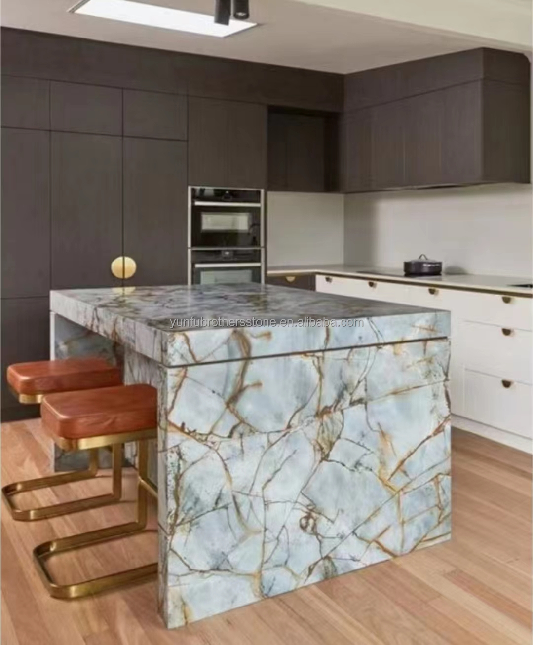 Blue Roma Quartzite Big Slab Suitable for Hotel Interior Wall and Kitchen Countertop