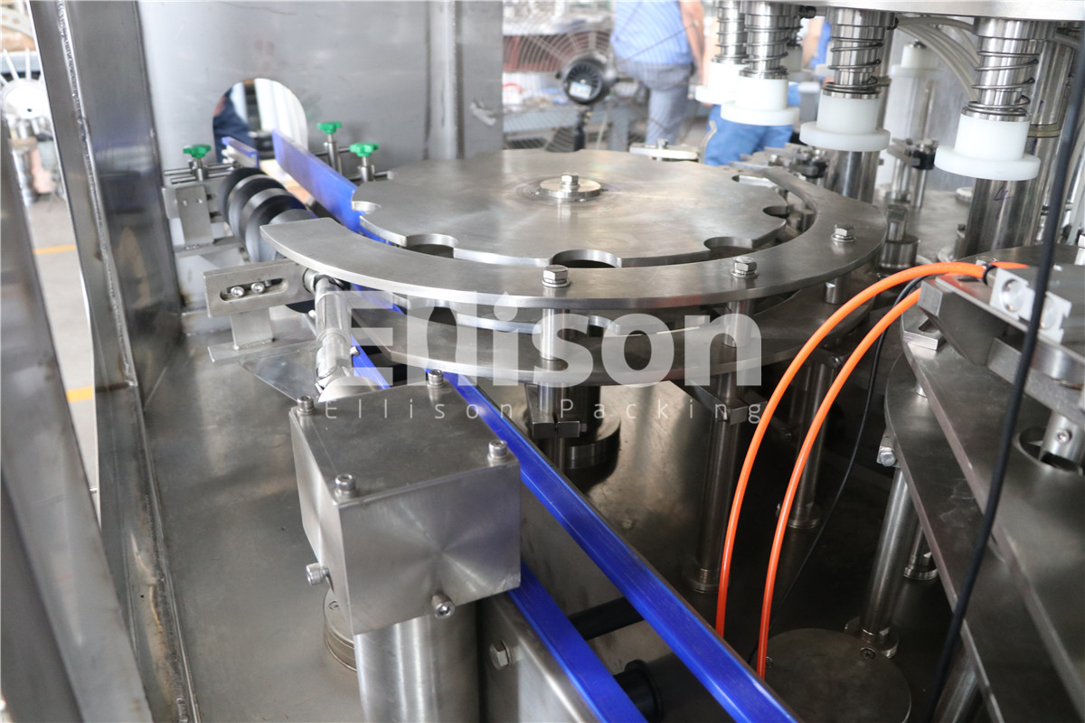 Round Bottle Automatic Water Filling System