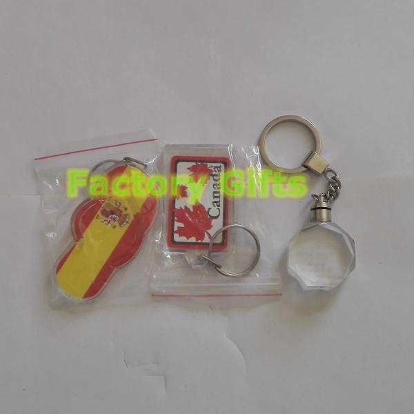 Personalized Cute Acrylic Keychain Keyrings Party Favors Travel Souvenir