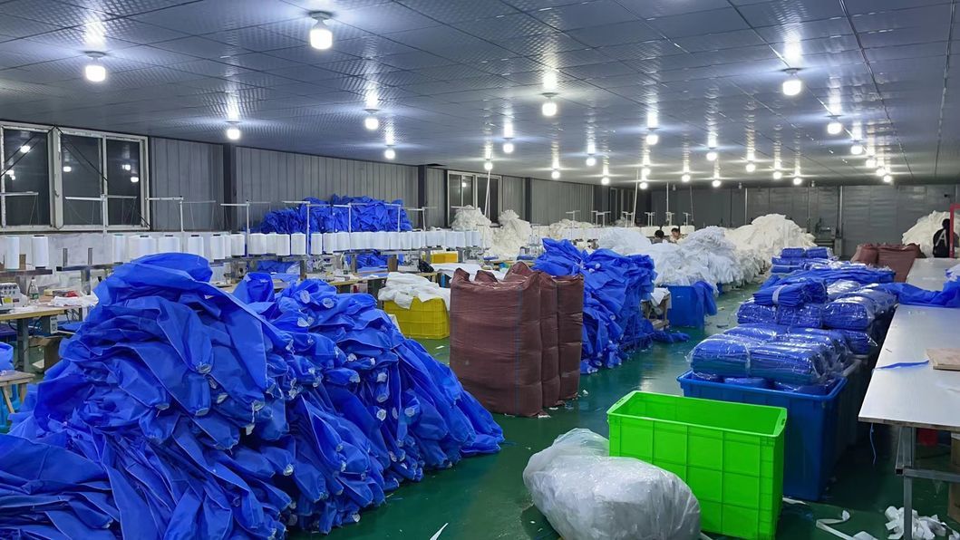 SMS Nonwoven Fabric Visit Gown Waterproof Anti-Static Disposable Isolation Gown