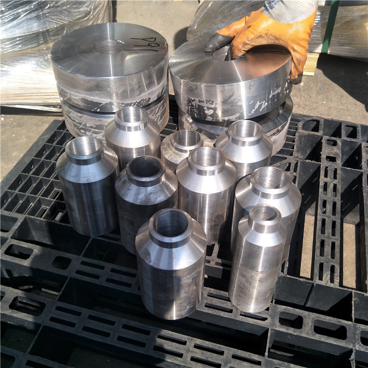 Customized Support OBM Stainless Steel A182 Gr. F304 316L Swage Eccentric Nipple Mss-Sp-95 Pipe Fittings Concentric Swaged Nipple Thread Nipple Forged