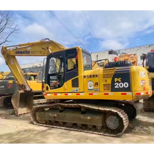 110KW Original Color Japan Kumatsu Crawler Excavator PC200 with Original Parts