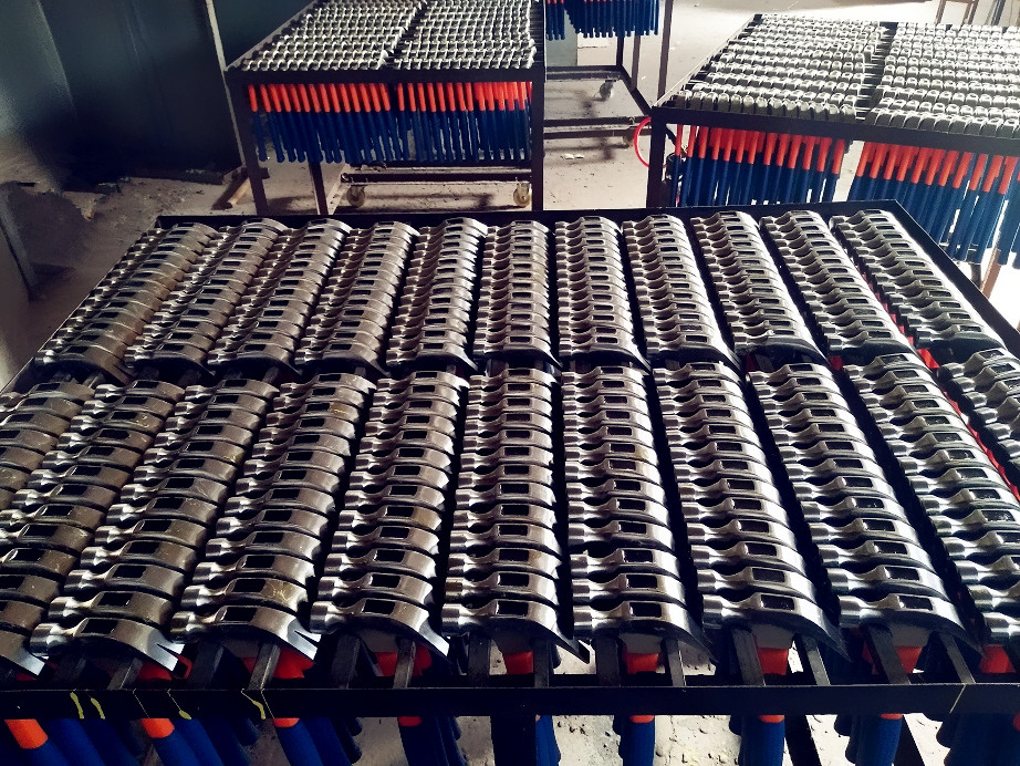 Claw Hammer (XL0007-2), polishing surface, durable quality and good price