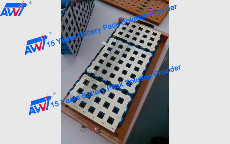 Double Sided Pneumatic Precision Spot Welder 18650 32650 HDL6030 2800-3500 pcs/Hrs