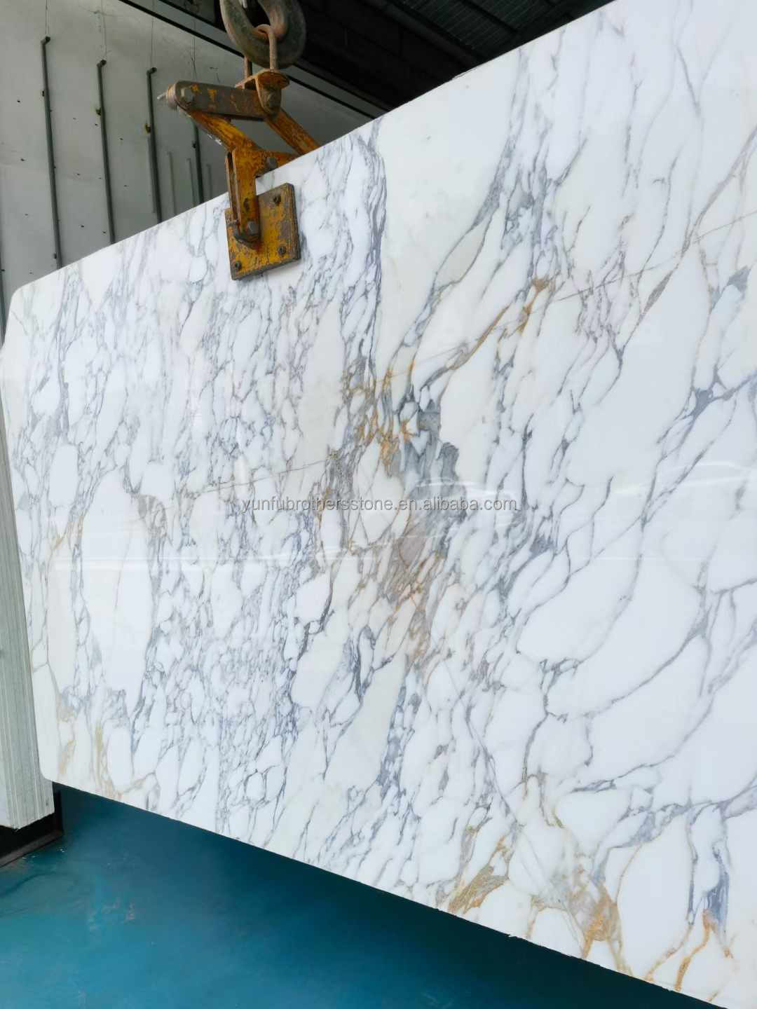 Wall and Flooring Modern Design Snow White Marble Table Top with Brown Veins