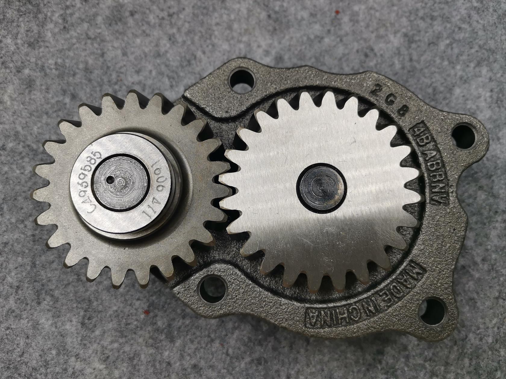 Truck Fuel Gear Diesel Engine Oil Pump for Cummins Dongfeng 4BT3.9 4BT3.9C 4939585 4040569 4040568 4955280