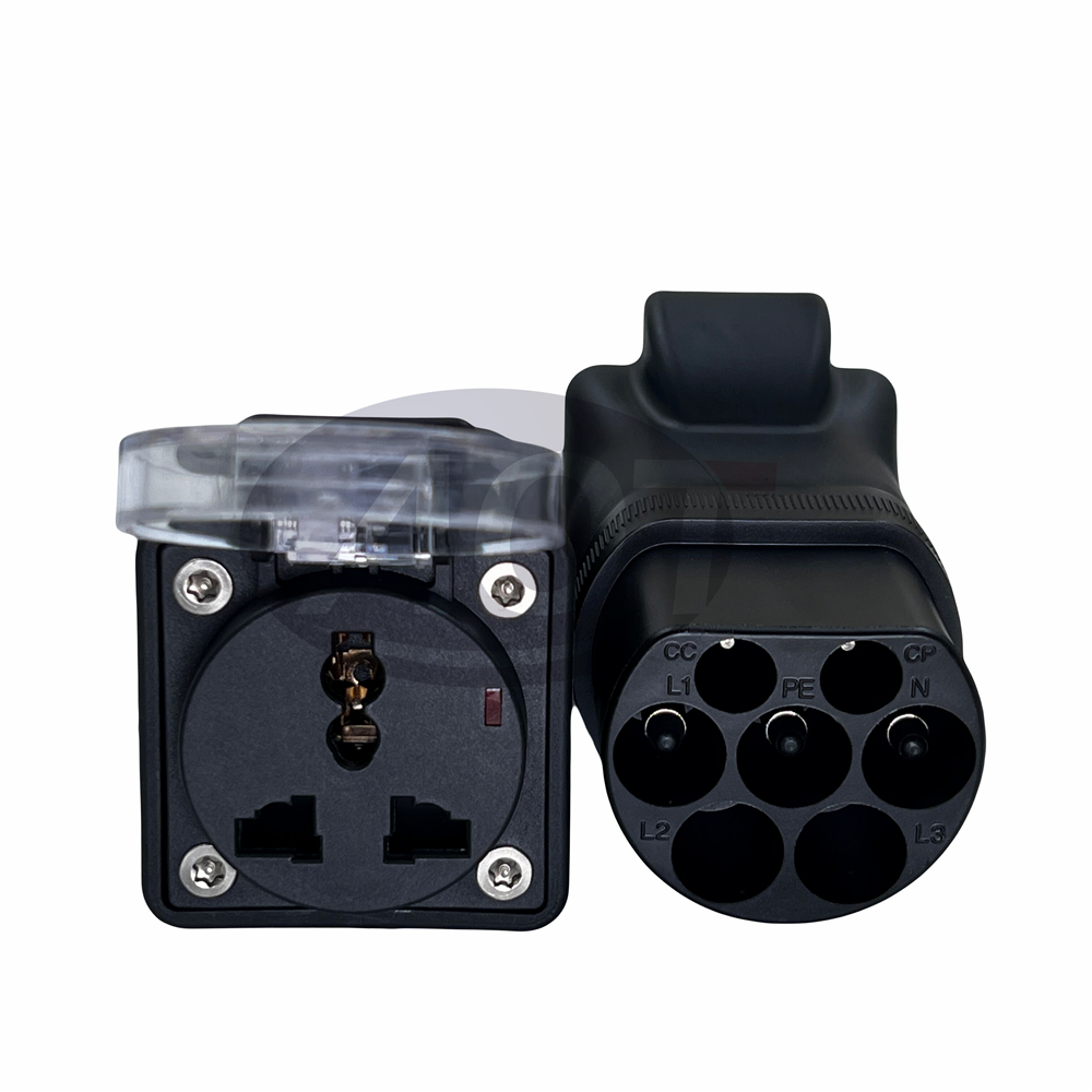 BYD EV Charger Type 2 To Universal Socket 16A 3.5KW GBT Adapter With Voltage 110-250V