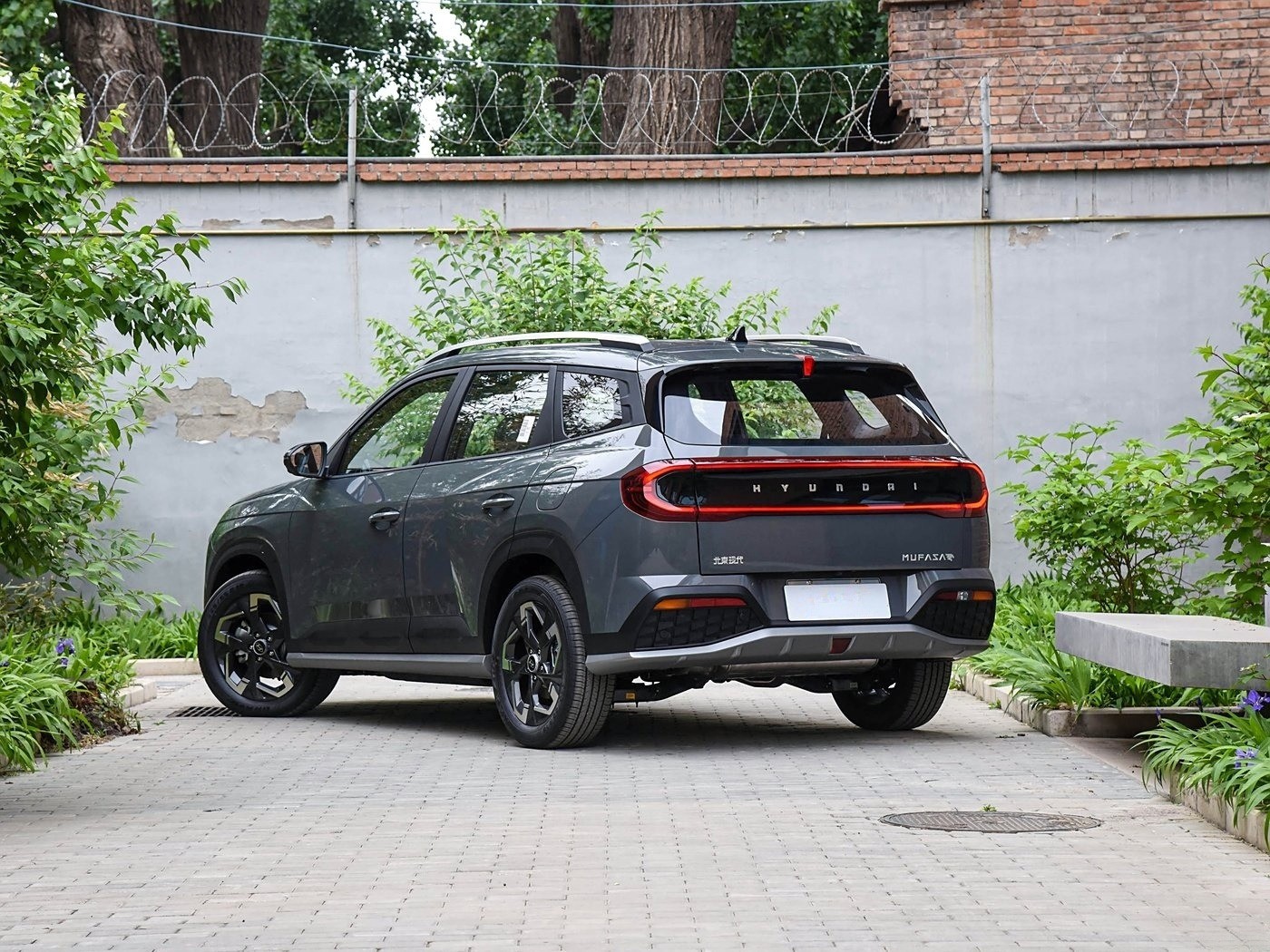 Beijing 2023 Musa 2.0L Luxury Edition DLX Hyundai Vehicle / Hyundai Suv Models