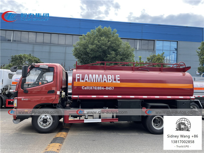 Foton Aumark 4x2 8000L fuel delivery tank truck