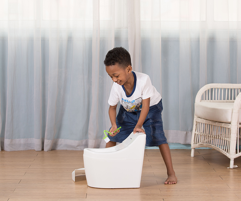 Eco Friendly PP Baby Potty Toilet Trainer with EN-71 Certification and Lightweight Design