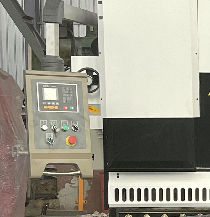 Custom Shape CNC Cutter Metal Steel Hydraulic Guillotine Shearing Machine 10*3200MM