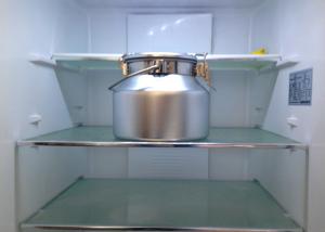 Quality Food Sanitary Small Stainless Steel Milk Can With Lid Placed in Refrigerator wholesale